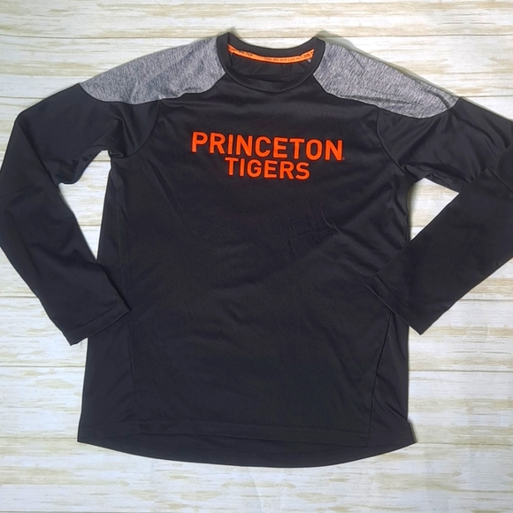 Gen 2 Athletic Shirt - Picture 1 of 8